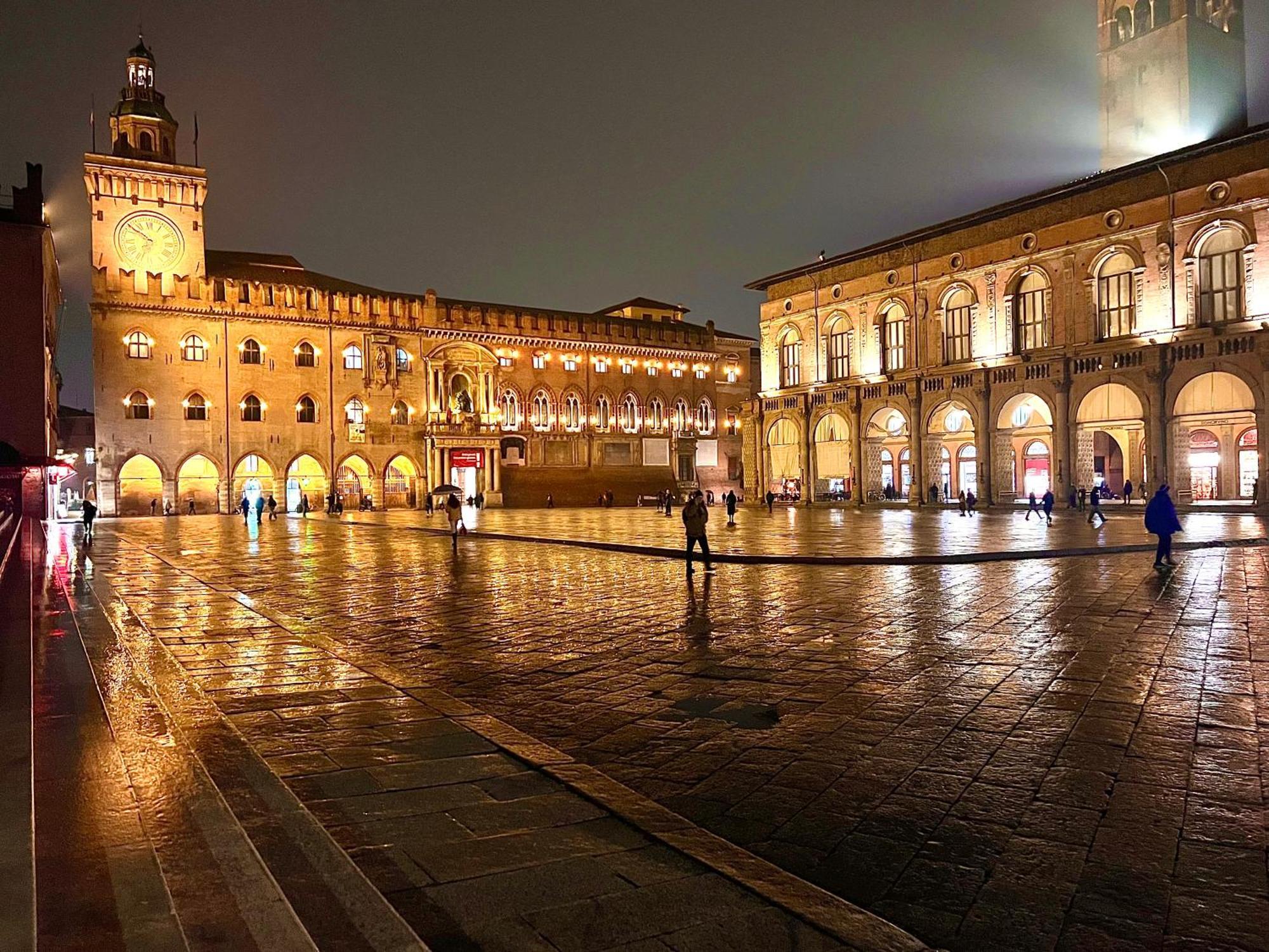 Apartament Palazzo Dei Notai Bolonia Zewnętrze zdjęcie